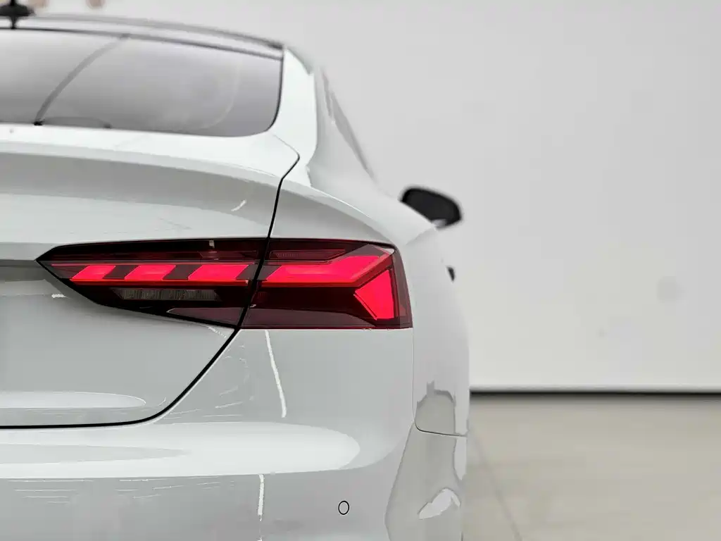 Audi A5 2021 — фото 15