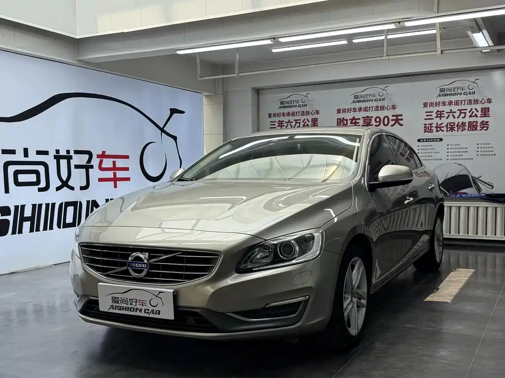Volvo S60 2016 — фото 1