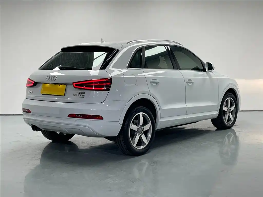 Audi Q3 2013 — фото 4