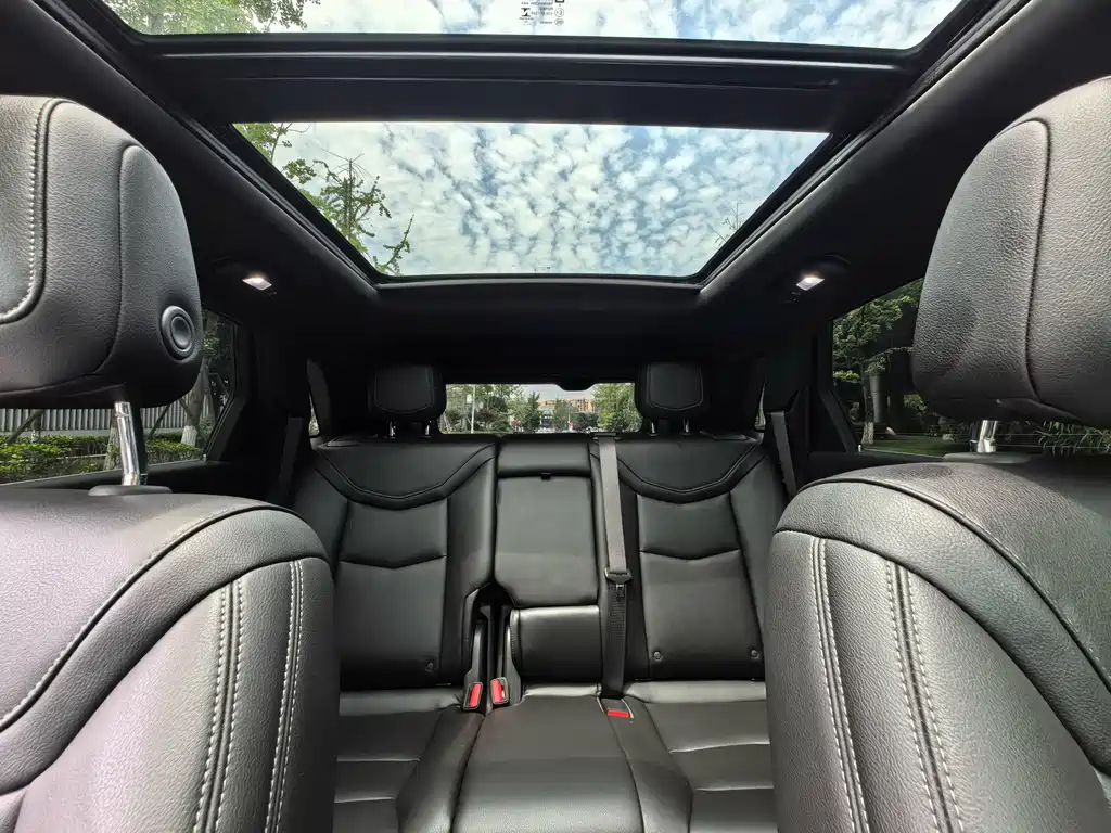 Cadillac XT5 2021 — фото 19