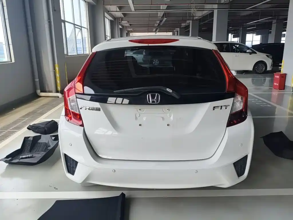 Honda Fit 2015