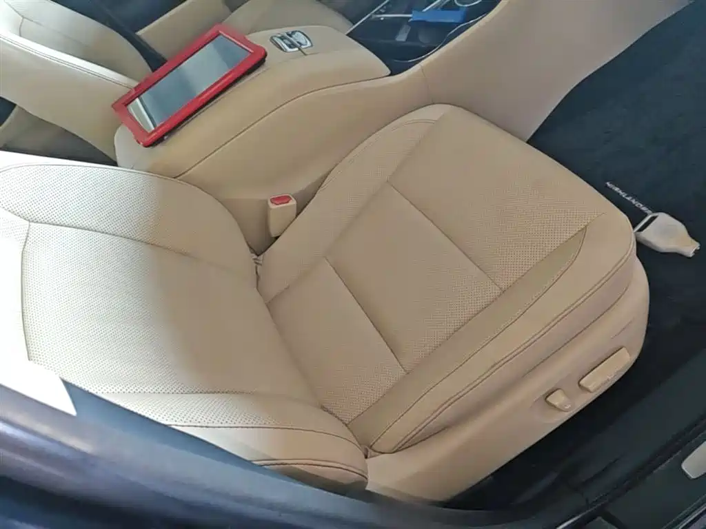 Toyota Highlander 2015 — фото 25