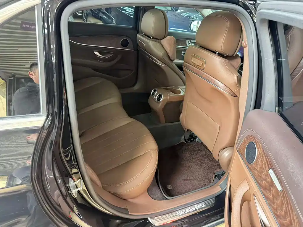 Mercedes-Benz E-Class 2020