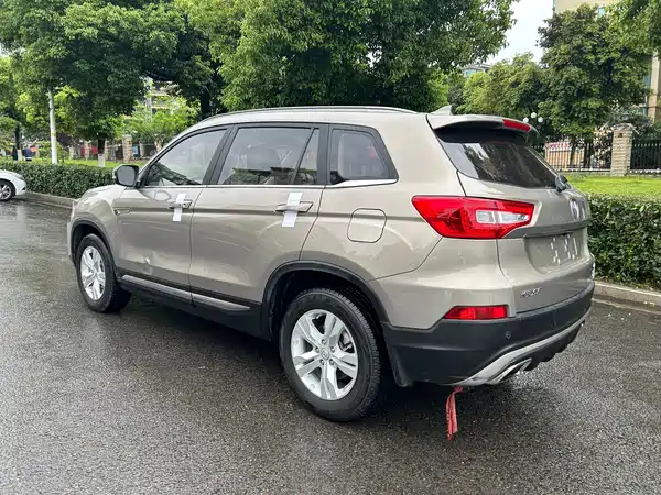 Changan CS75 2016