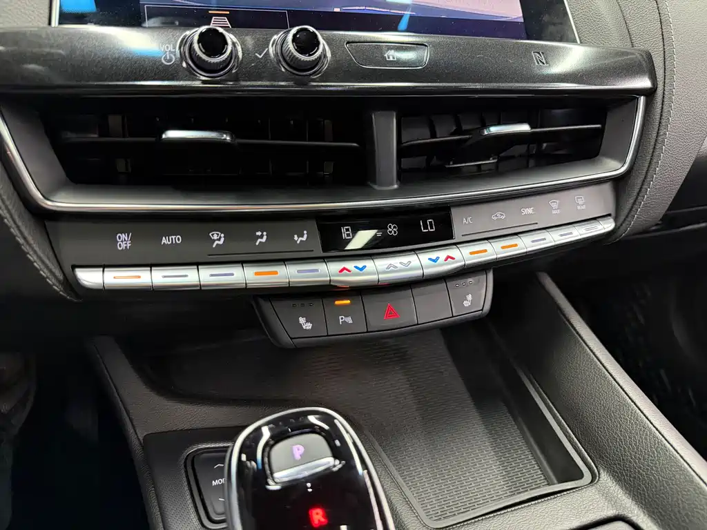 Cadillac CT5 2021 — фото 16