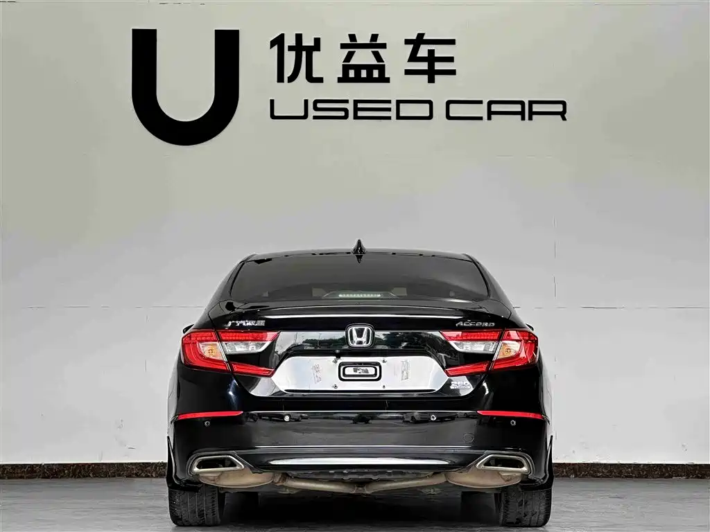 Honda Accord 2019 — фото 8