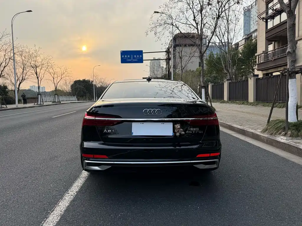 Audi A6L 2020 — фото 10