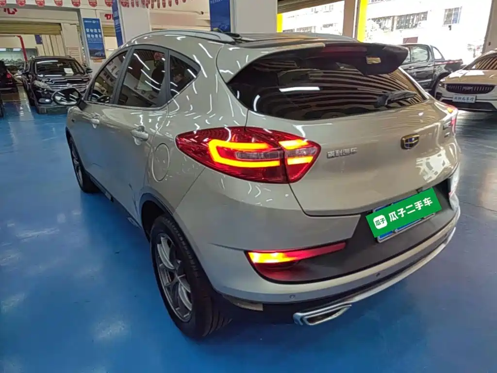 Geely Emgrand GS 2018