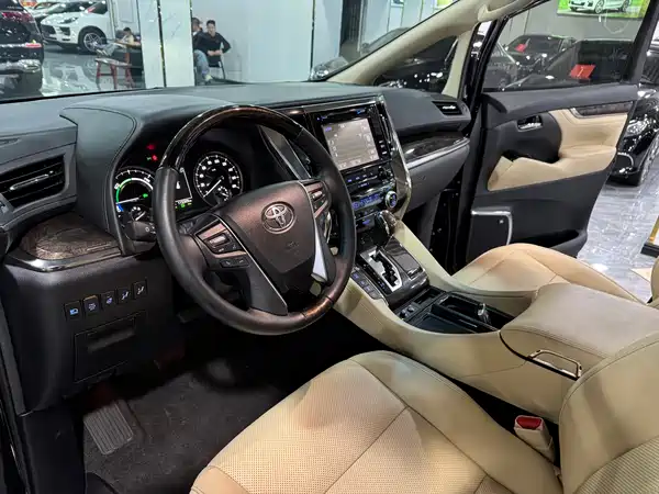 Toyota Vellfire 2019