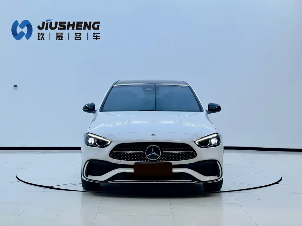 Mercedes-Benz C-Class 2023 — фото 7