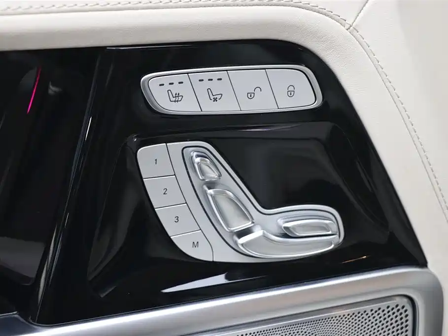 Mercedes-Benz G-Class 2020 — фото 13