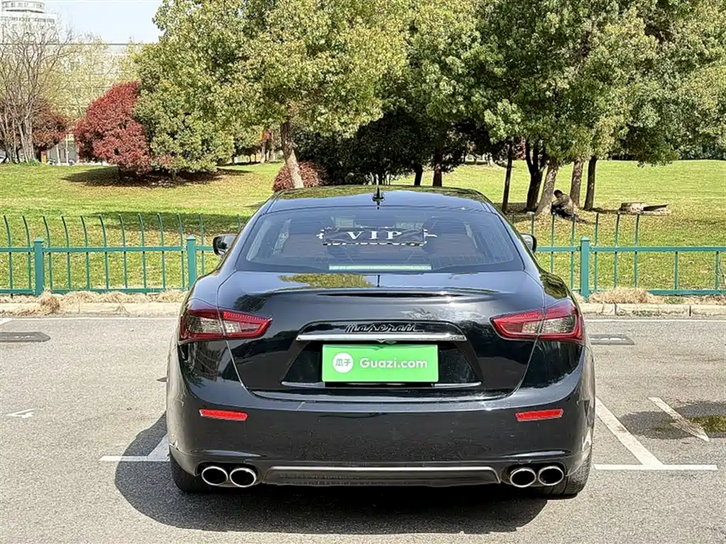 Maserati Ghibli 2017 — фото 16
