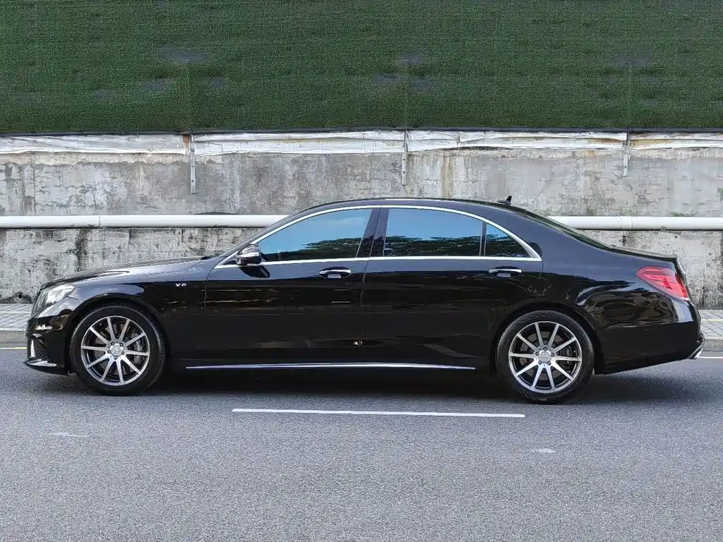 Mercedes-Benz S-Class AMG 2016 — фото 9