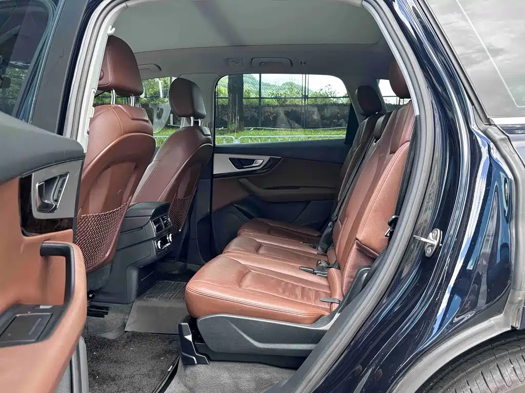 Audi Q7 2016