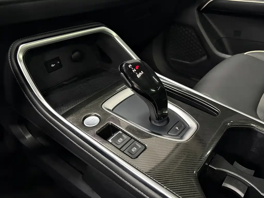 Haval H6 2023 — фото 13