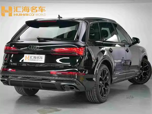 Audi Q7 2025