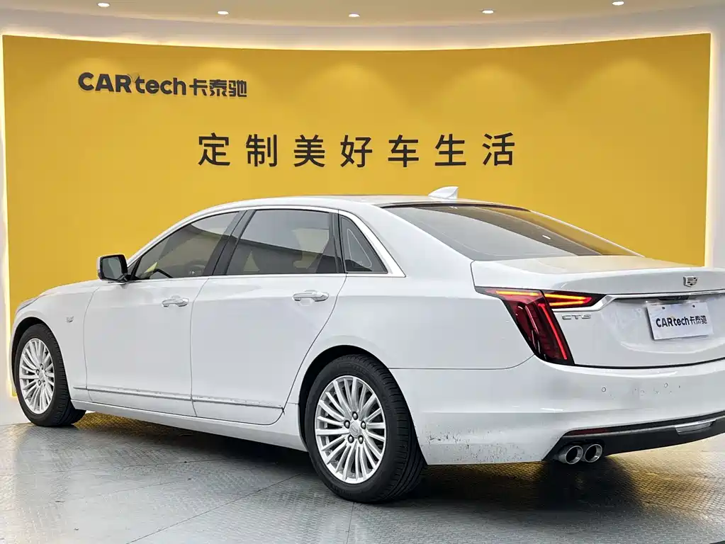Cadillac CT6 2022 — фото 24