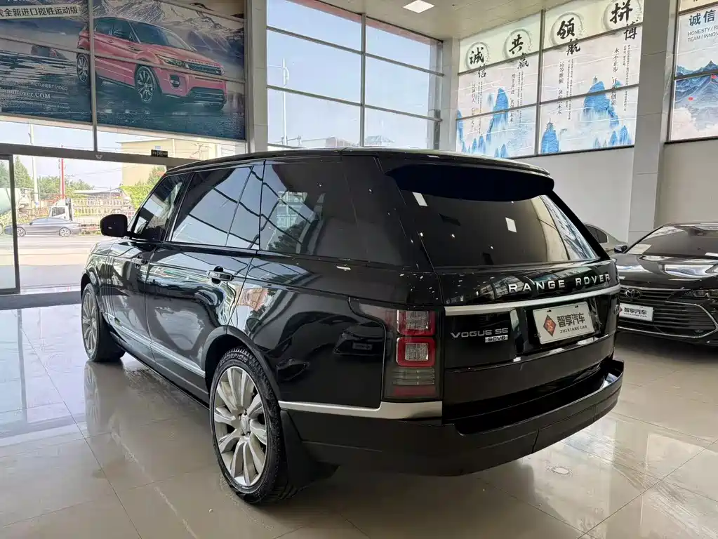 Land Rover Range Rover 2017 — фото 6