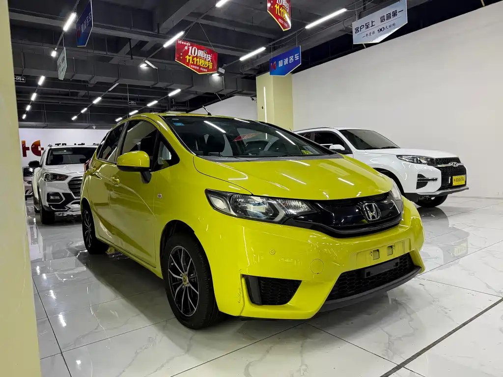 Honda Fit 2015