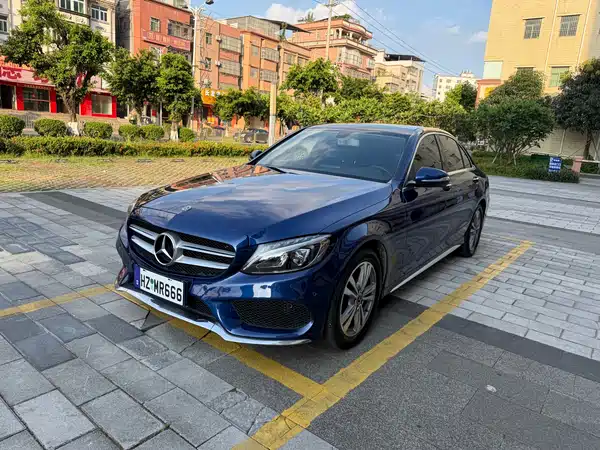 Mercedes-Benz C-Class 2018