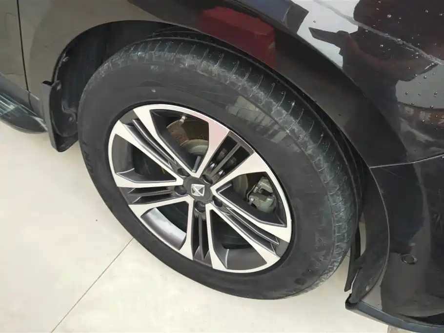 Borgward BX7 2017