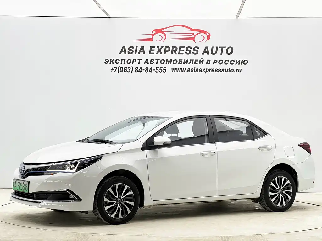 Toyota Corolla 2021 — фото 1