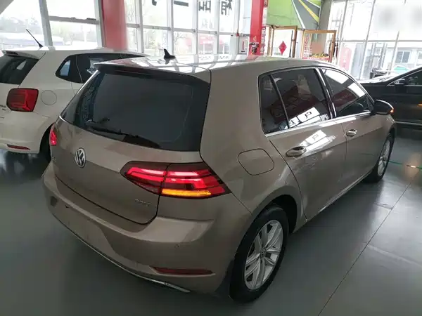 Volkswagen Golf 2019