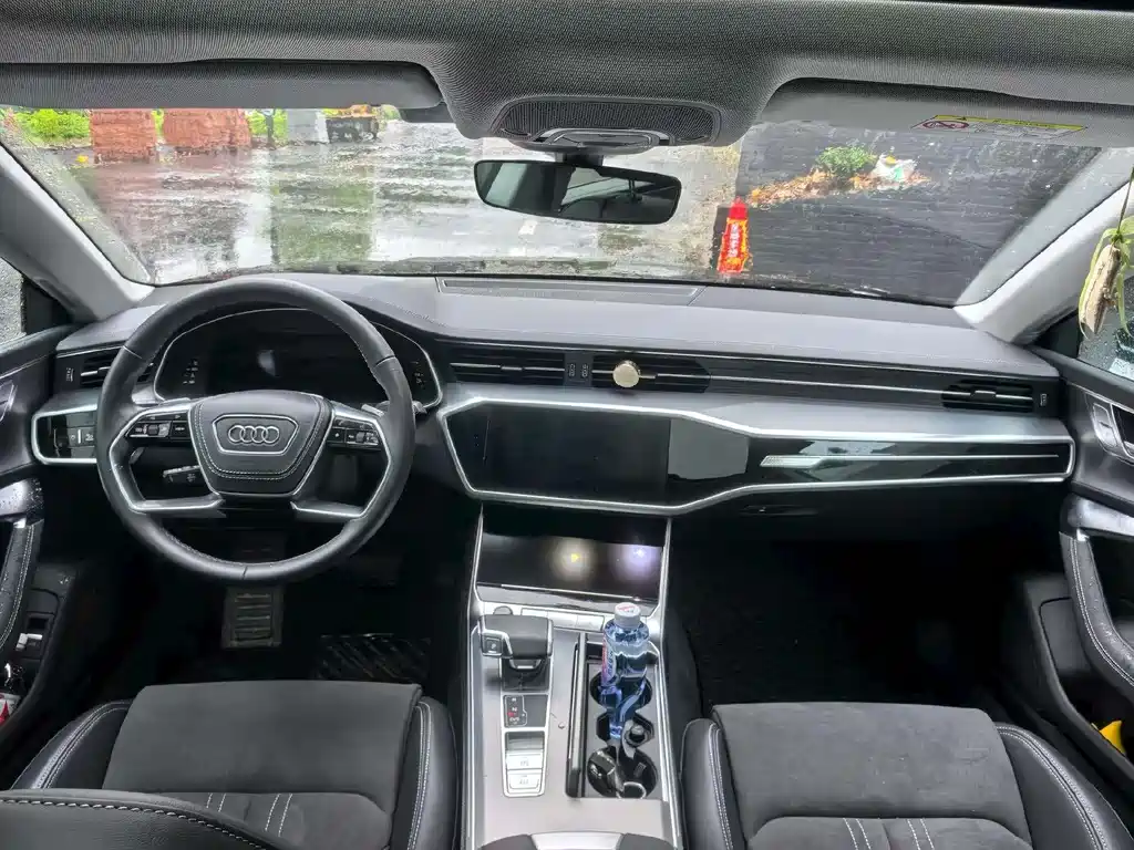 Audi A7L 2024