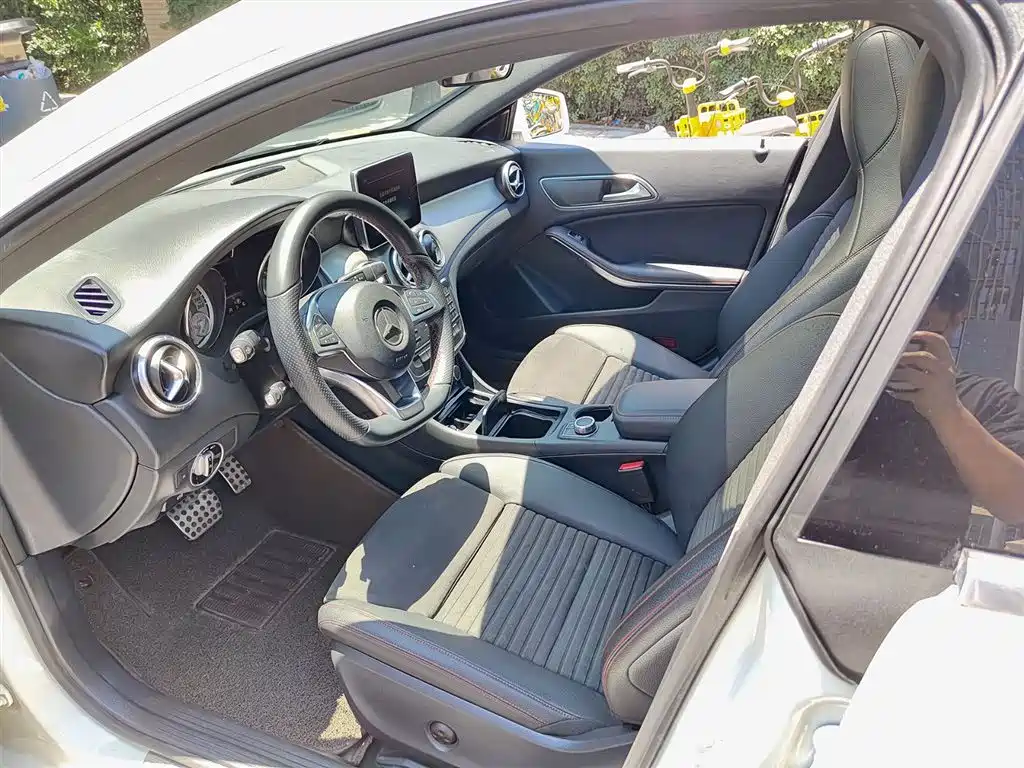 Mercedes-Benz CLA 2016 — фото 8