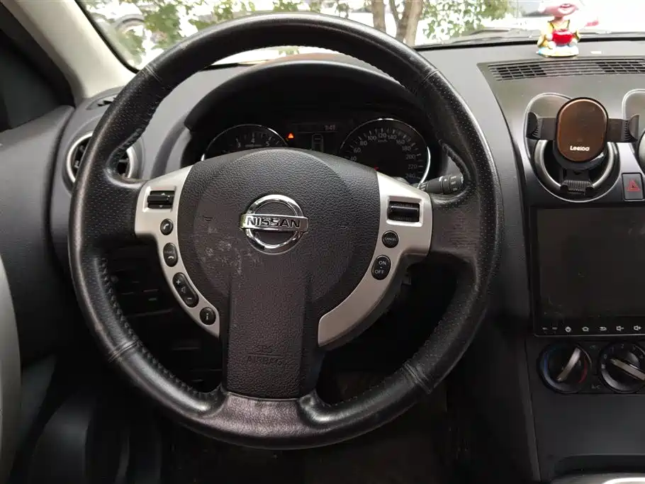 Nissan Qashqai 2013 — фото 15