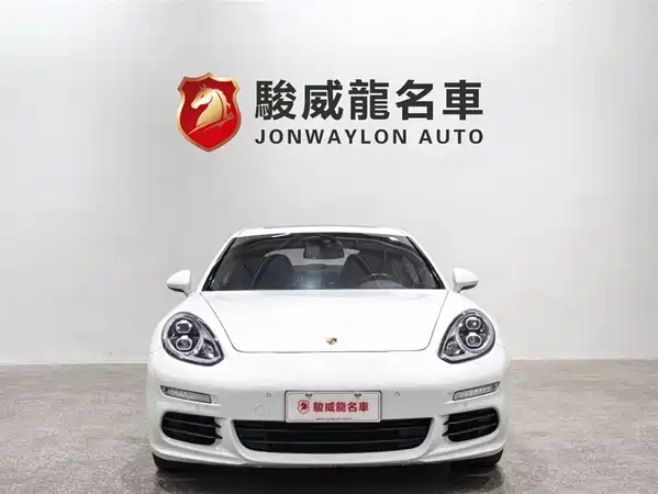 Porsche Panamera 2014