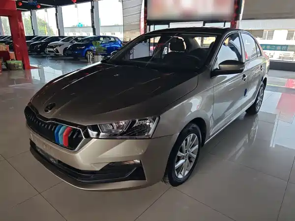 Skoda Rapid 2021
