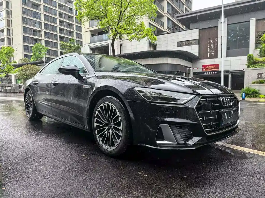 Audi A7L 2024