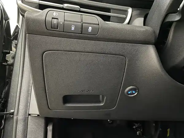 Hyundai Elantra 2024
