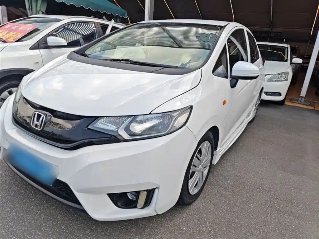 Honda Fit 2017 — фото 1