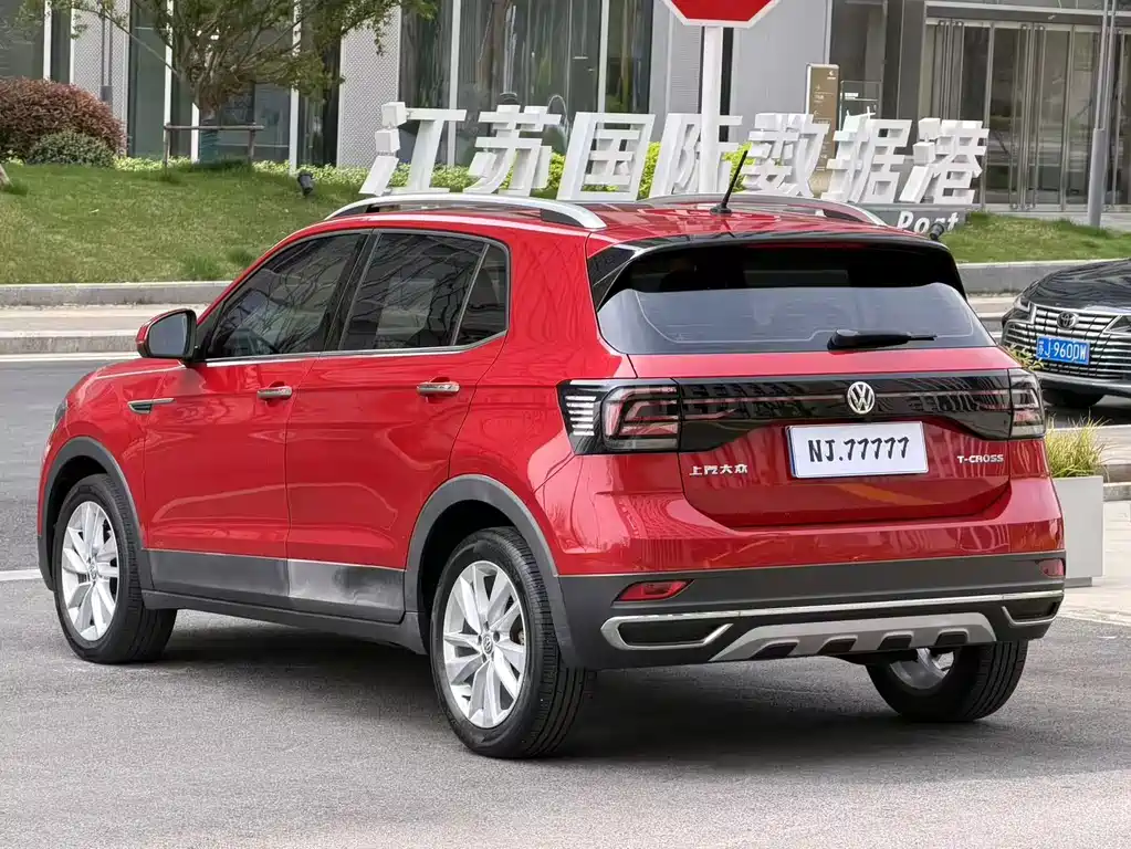 Volkswagen T-Cross 2020 — фото 10