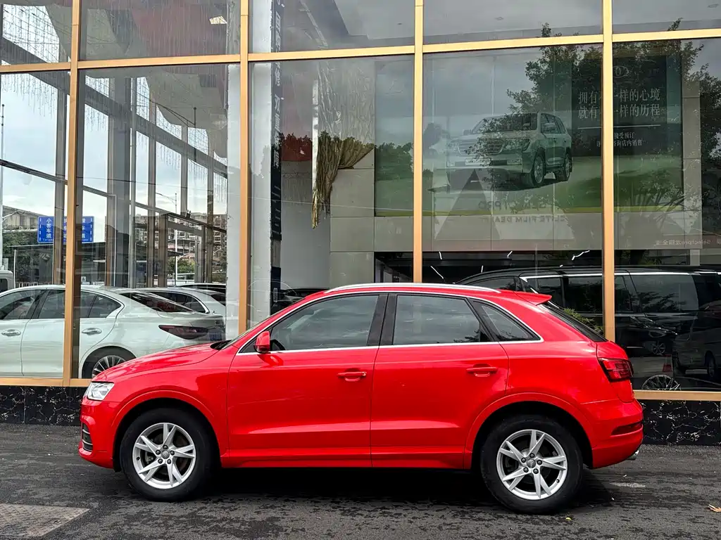 Audi Q3 2016