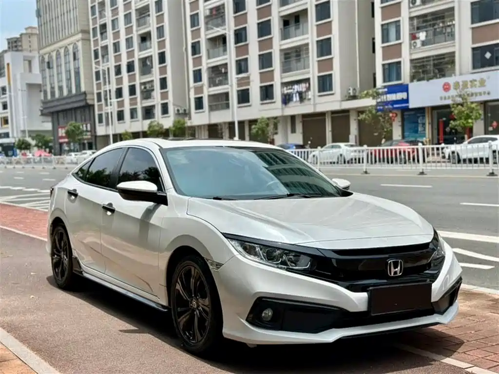 Honda Civic 2020 — фото 3