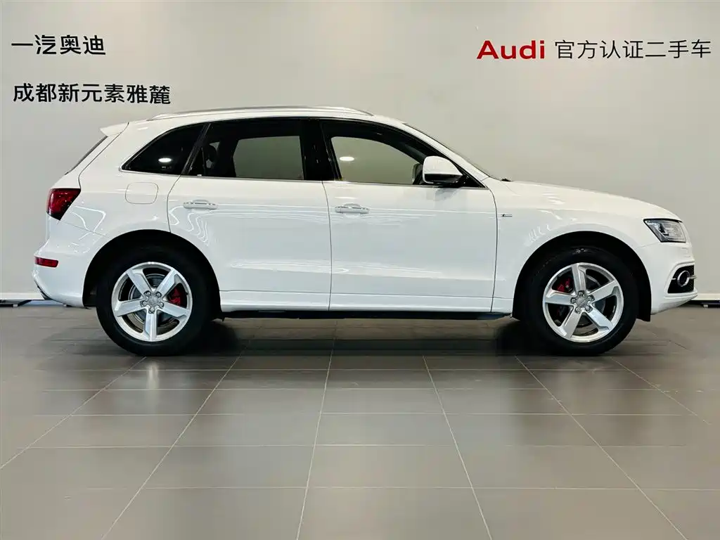 Audi Q5 2018 — фото 2