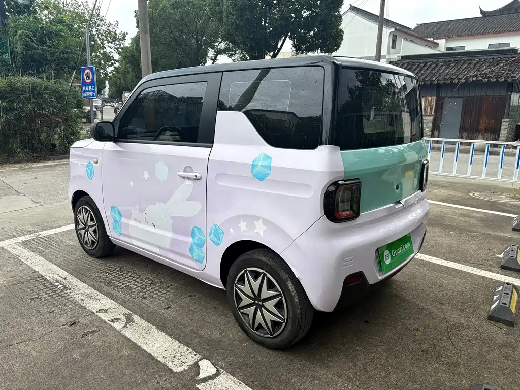 Geely Galaxy Panda 2023
