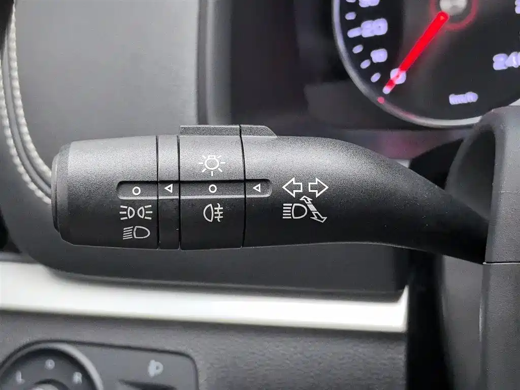 Roewe i6 Classic 2020 — фото 21