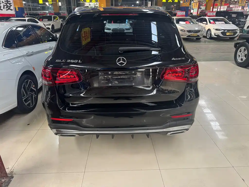 Mercedes-Benz GLC 2022 — фото 14