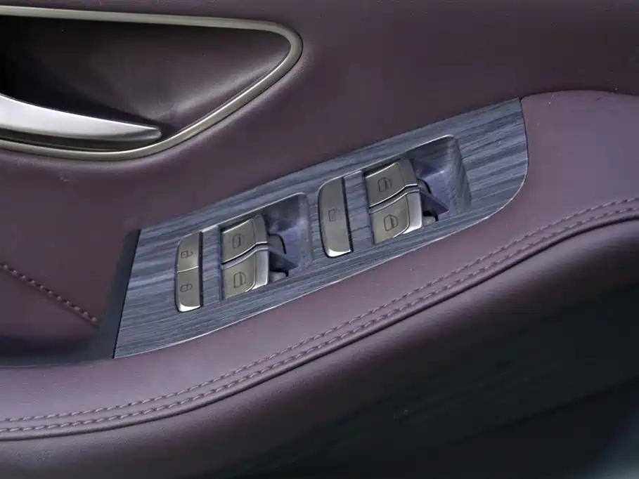 Jetour X90 PLUS 2024 — фото 10