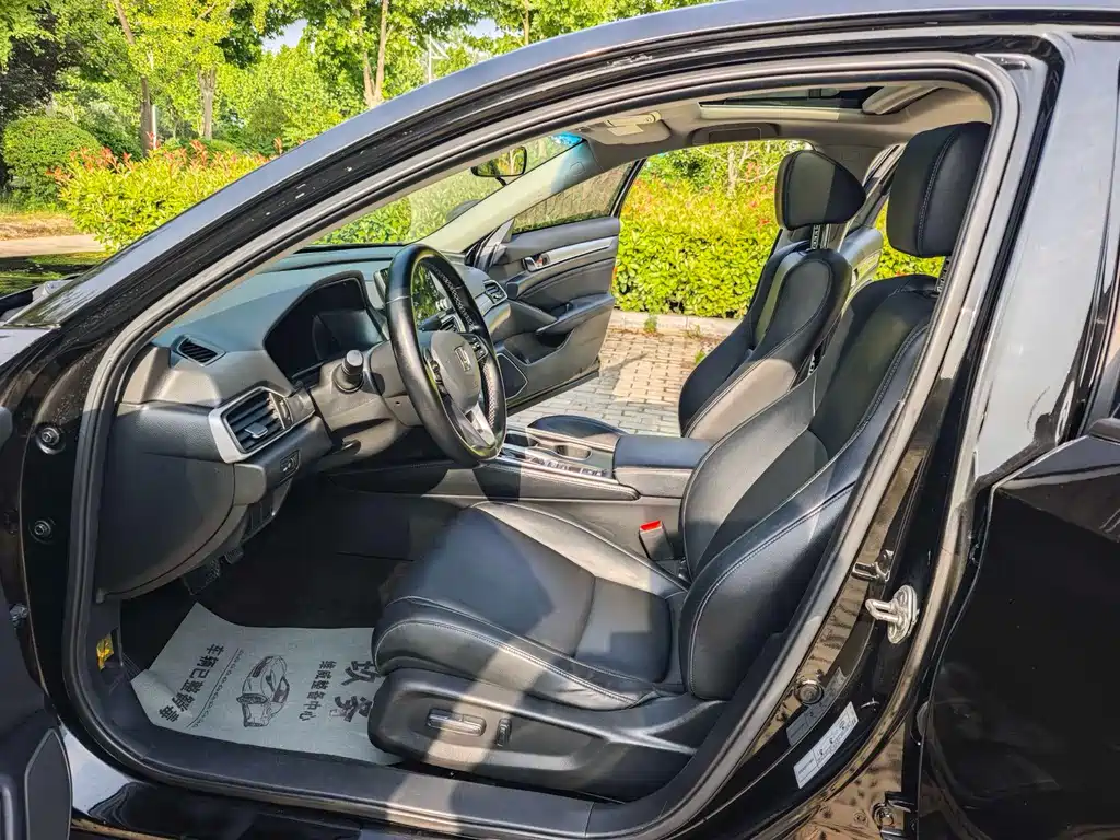 Honda Accord 2021 — фото 11