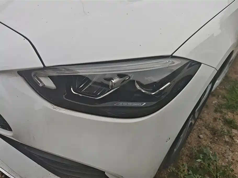 Mercedes-Benz C-Class 2022