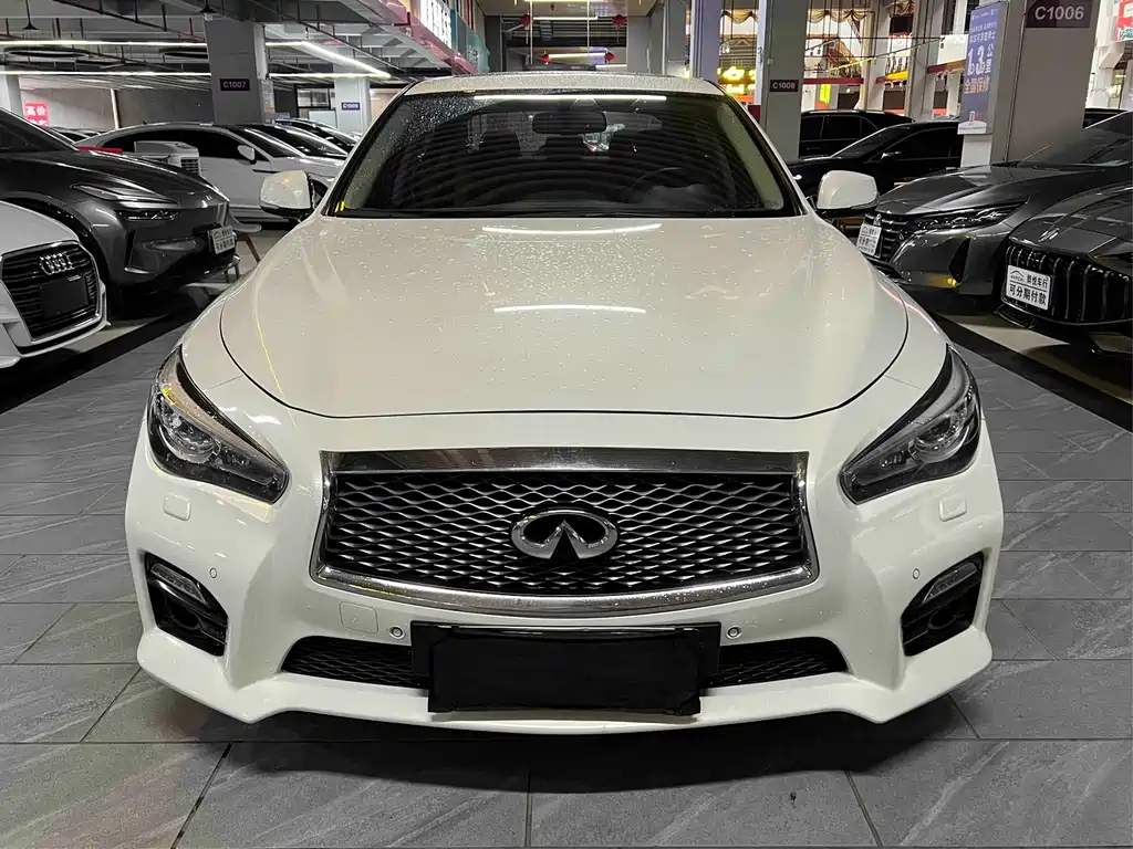 Infiniti Q50 2016 — фото 1