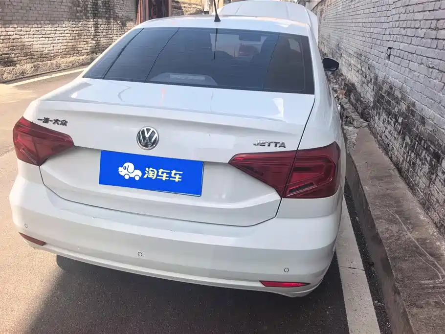 Volkswagen Jetta 2019