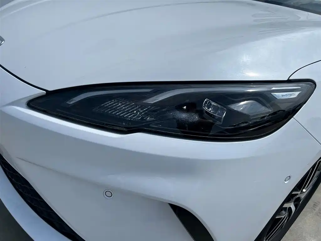 BYD Seal 05 DM-i 2025 — фото 19