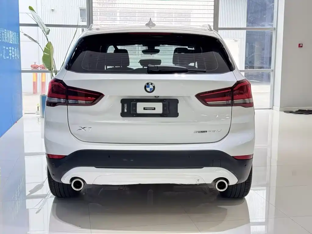 BMW X1 2020 — фото 5