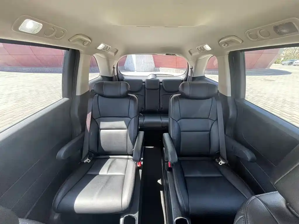 Honda Odyssey 2021 — фото 14
